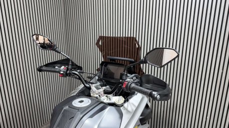 Voge DS 2025 ONLY 3K PANNIERS SCREEN ADVENTURE BIKE A2 READY 38