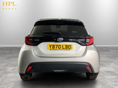Toyota Yaris 1.5 VVT-h Design Hatchback 5dr Petrol Hybrid E-CVT Euro 6 (s/s) (116 ps) 6