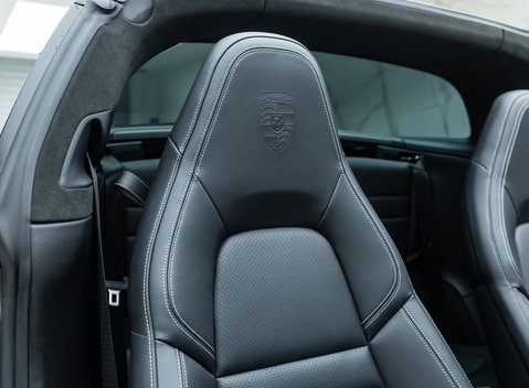 Porsche 911 Targa 4S (992) 19