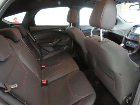 Ford Focus 1.5 Focus ST-Line TDCi 5dr 10