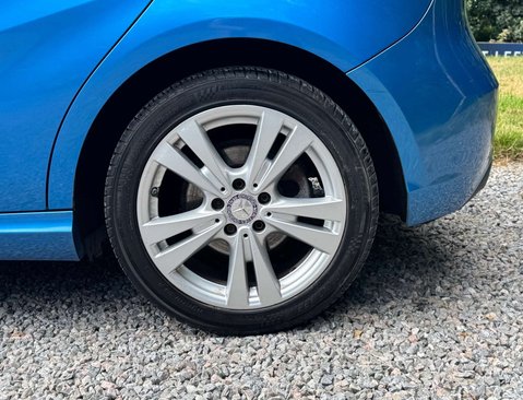 Mercedes-Benz A Class 1.6 A 180 Sport Auto 5dr 14