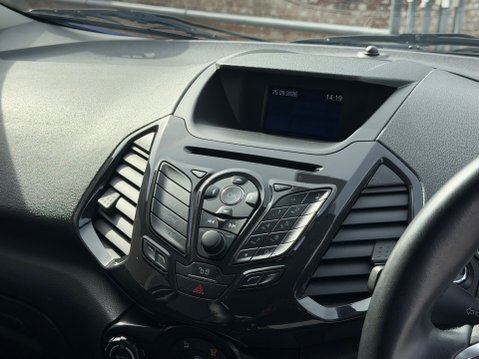 Ford Ecosport TITANIUM TDCI 19