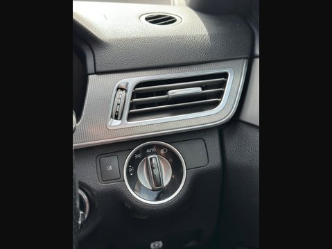 Mercedes-Benz E Class 3.0 E350 V6 BlueTEC AMG Sport G-Tronic+ Euro 6 (s/s) 4dr 16