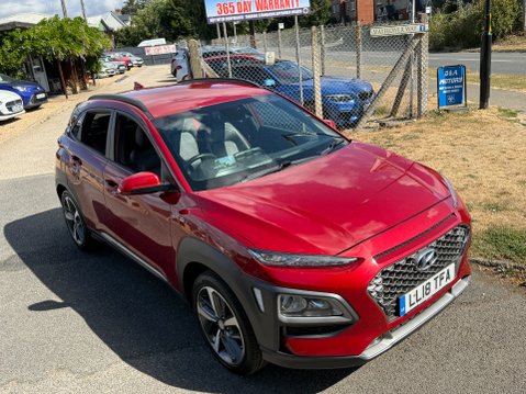 Hyundai KONA PREMIUM SE 1 OWNER 36