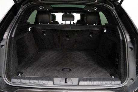 Land Rover Range Rover Sport 3.0 D300 MHEV Dynamic SE SUV 5dr Diesel Auto 4WD Euro 6 (s/s) (300 ps) 46