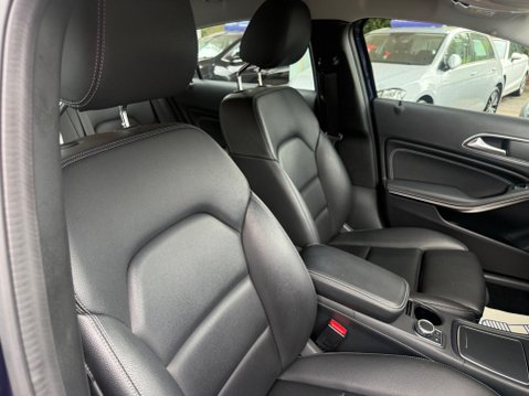 Mercedes-Benz A Class 1.5 A180d Sport (Executive) 7G-DCT Euro 6 (s/s) 5dr 17