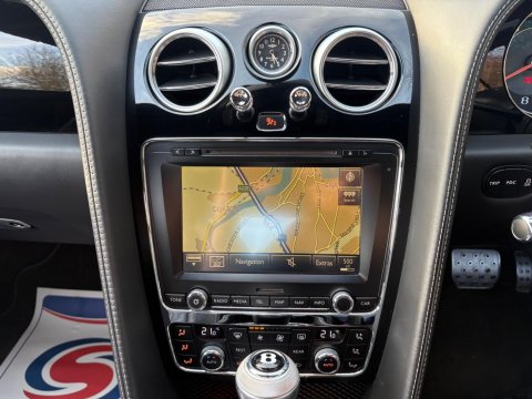 Bentley Continental GTC V8 20