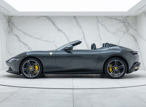 Ferrari Roma SPIDER 6