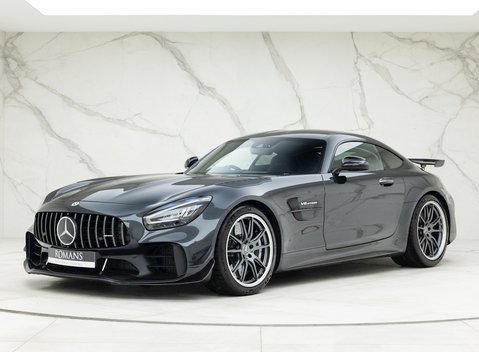 Mercedes-Benz AMG GT R GT R Pro 6