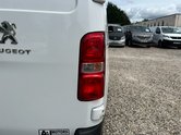 Peugeot Expert MWB L2H1 Professional 2700 Air Con Sensors Tow Bar EURO 6 NO VAT 25