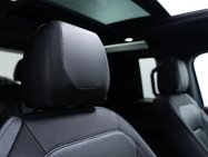 Land Rover Defender 3.0 D250 MHEV X-Dynamic SE SUV 3dr Diesel Auto 4WD Euro 6 (s/s) (250 ps) 11