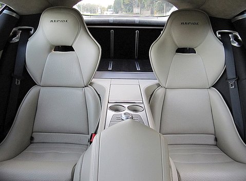 Aston Martin Rapide 12