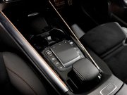 Mercedes-Benz GLA 2.0 GLA200d AMG Line (Premium) SUV 5dr Diesel 8G-DCT Euro 6 (s/s) (150 ps) 17
