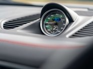 Porsche 911 3.8 911 Carrera GTS PDK 16