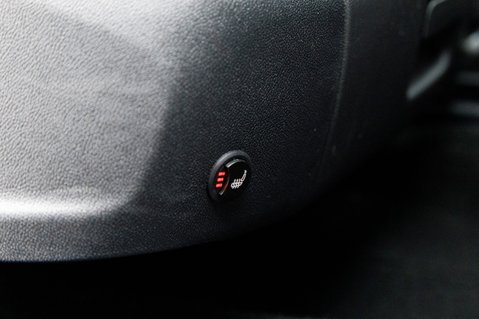 Volkswagen T-Roc STYLE TSI DSG 34