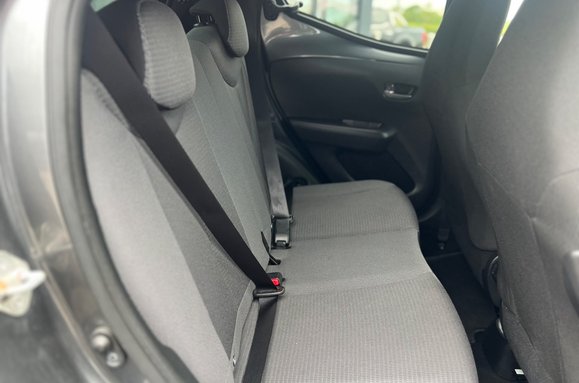 Toyota Aygo 1.0 VVT-I X-TREND TSS 5 DOOR 20