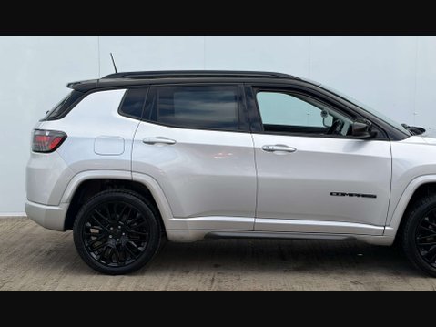Jeep Compass 1.3 Compass S PHEV Auto 4WD 5dr 3