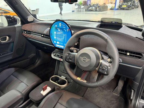 Mini Hatch 2.0S Sport Hatchback 3dr Petrol Steptronic Euro 6 (s/s) (204 ps) 36