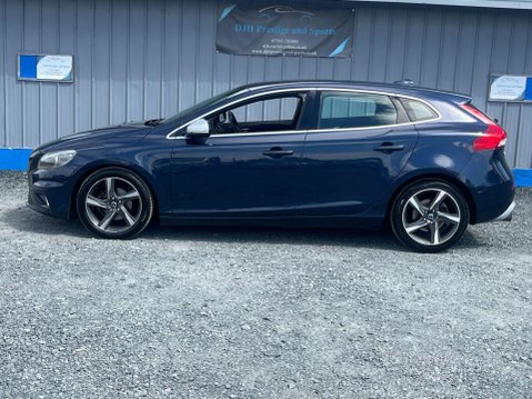 Volvo V40 1.6 D2 R-Design Lux Nav Euro 5 (s/s) 5dr 35