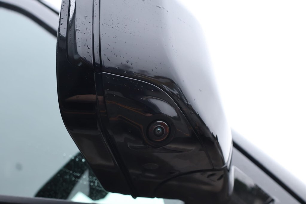 Land Rover Defender 110 2026 D350 HARD TOP X-DYNAMIC HSE STYLED BY SEEKER WITH LANDROVER REAR SEATS 28