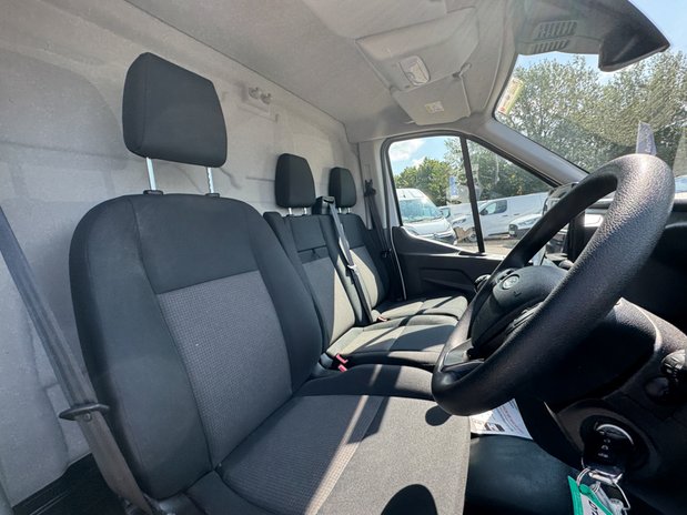 Ford Transit LWB L3H2 Medium Roof Leader 350 Sensors EURO 6 (CAT S Insurance Loss) 14
