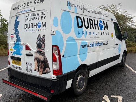 Renault Master 2.3 dCi 35 Business FWD MWB Medium Roof Euro 6 5dr 2