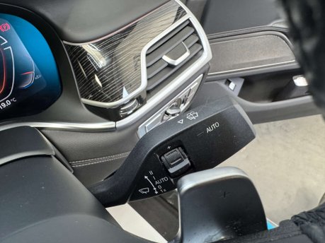 BMW 7 Series 4.4 750i M Sport xDrive Auto 4WD 4dr 73