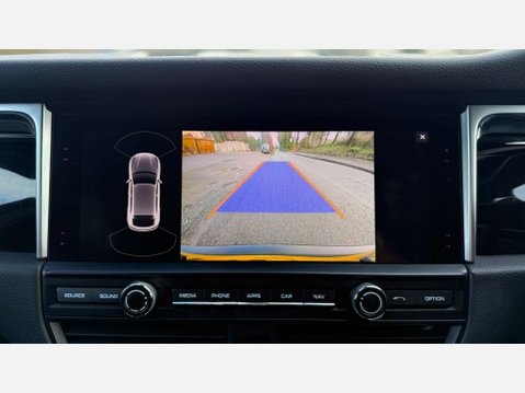 Porsche Macan 3.0 Macan S Semi-Auto 4WD 5dr 33