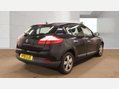 Renault Megane 1.6 16V Dynamique TomTom Hatchback 3dr Petrol Manual (163 g/km, 110 bhp) 4