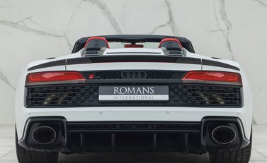 Audi R8 Spyder V10 Performance Quattro Edition 6