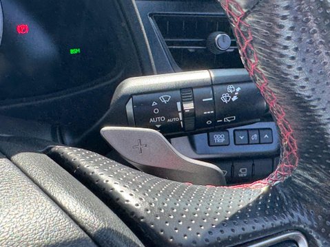 Lexus Ux 2.0 250h F Sport (Premium Plus) E-CVT E-FOUR Euro 6 (s/s) 5dr (Sunroof) 59