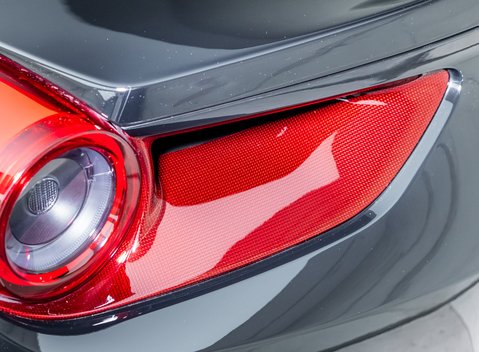 Ferrari 488 GTB Tailor Made 48