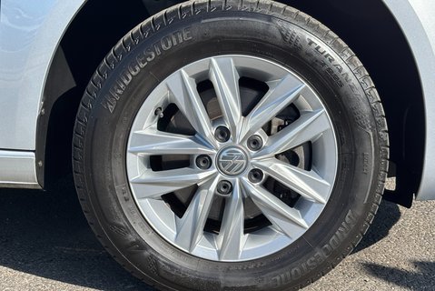 Volkswagen Caddy C20 102 ps Tdi Highline Panel Van - No VAT - Sat Nav 30