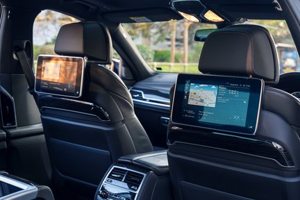 BMW 7 Series 745LE XDRIVE M SPORT PHEV 33