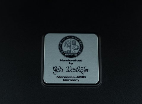 Mercedes-Benz AMG GT R 37