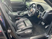 Porsche Cayenne DIESEL 4.2 V8 S TIPTRONIC S 7