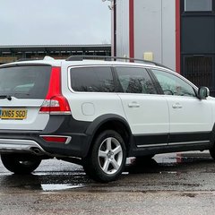 Volvo XC70 2.4 D5 SE Lux Estate 5dr Diesel Auto AWD Euro 6 (s/s) (220 ps) 7