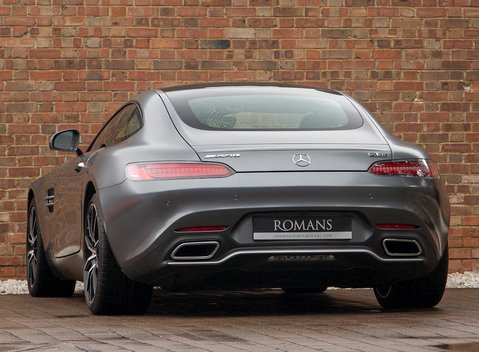 Mercedes-Benz Amg GT GT S 3