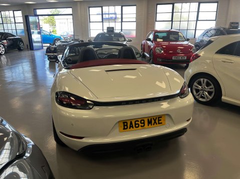 Porsche 718 2.0 718 Boxster Semi-Auto 2dr 11