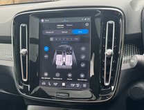 Volvo XC40 Recharge Twin 78kWh Pro SUV 5dr Electric Auto AWD (408 ps) 22