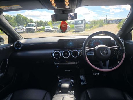 Mercedes-Benz A Class 1.5 A180d SE Hatchback 5dr Diesel 7G-DCT Euro 6 (s/s) (116 ps) 8