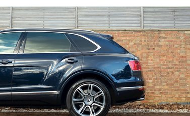 Bentley Bentayga V8 30