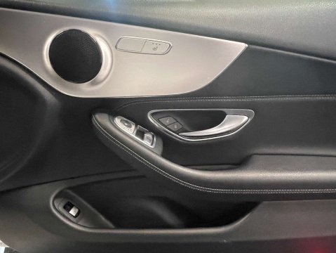 Mercedes-Benz C Class 2.1 C 220 AMG Line D Auto 2dr 10