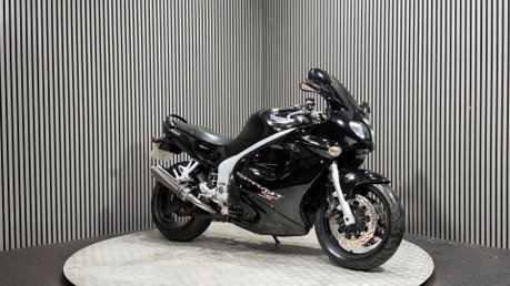 Triumph Sprint 2001 24K LONG MOT CLEAN SPORTS TOURER BIKE 955CC 2