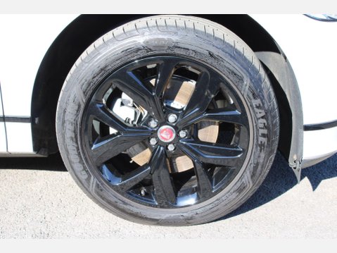 Jaguar I-Pace HSE BLACK 33