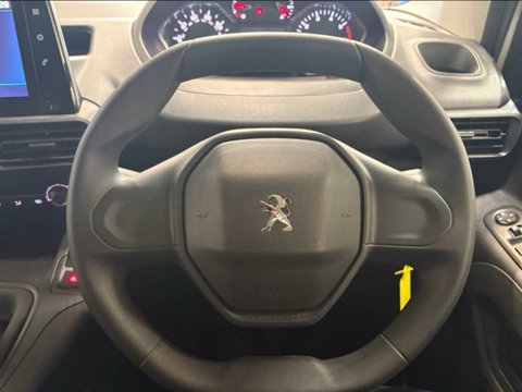 Peugeot Partner BLUEHDI PROFESSIONAL PREMIUM PLUS L1 15