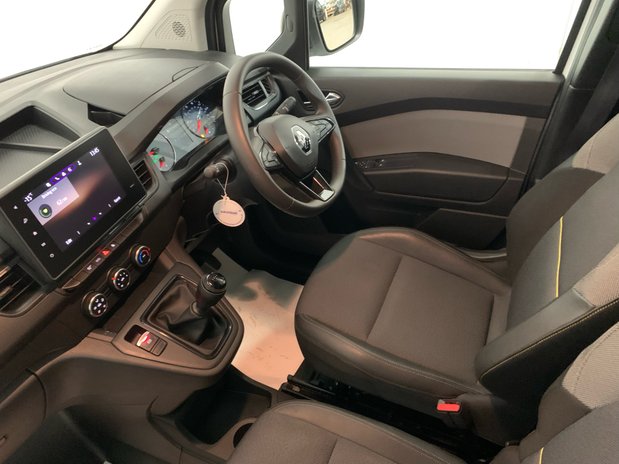 Renault Kangoo RENAULT KANGOO L1 ML19 ADVANCE BLUE DCI 95PS 15