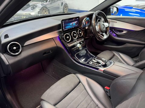 Mercedes-Benz C Class 2.0 C300d AMG Line (Premium Plus) Saloon 4dr Diesel G-Tronic+ Euro 6 (s/s) 37