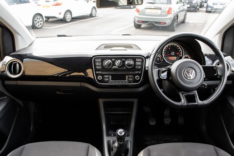 Volkswagen Up HIGH UP 3