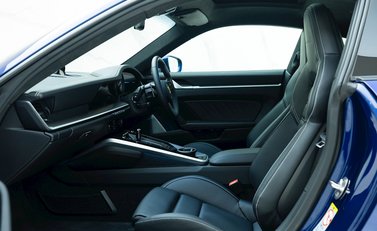 Porsche 911 (992) Turbo S 13